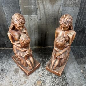 VTG SYROCO Figure Bookends Mother Kneeling with Child, Woman Beatuiful 11.5"